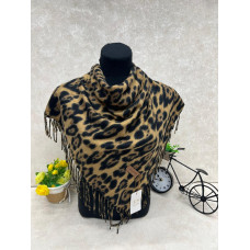 На фото 1 - Платок в клетку из кашемира, мультицвет