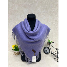 На фото 1 - Платок  из кашемира и шерсти, цвет сиреневый На фото 1 - Платок  из кашемира и шерсти, цвет сиреневый