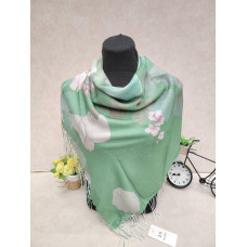 На фото 1 - Женский платок из кашемира, мультицвет