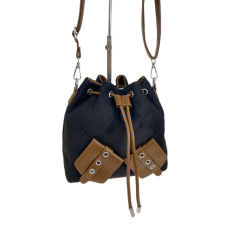 На фото 1 - Женская сумка из искусственной замши, цвет черный На фото 1 - Женская сумка из искусственной замши, цвет черный