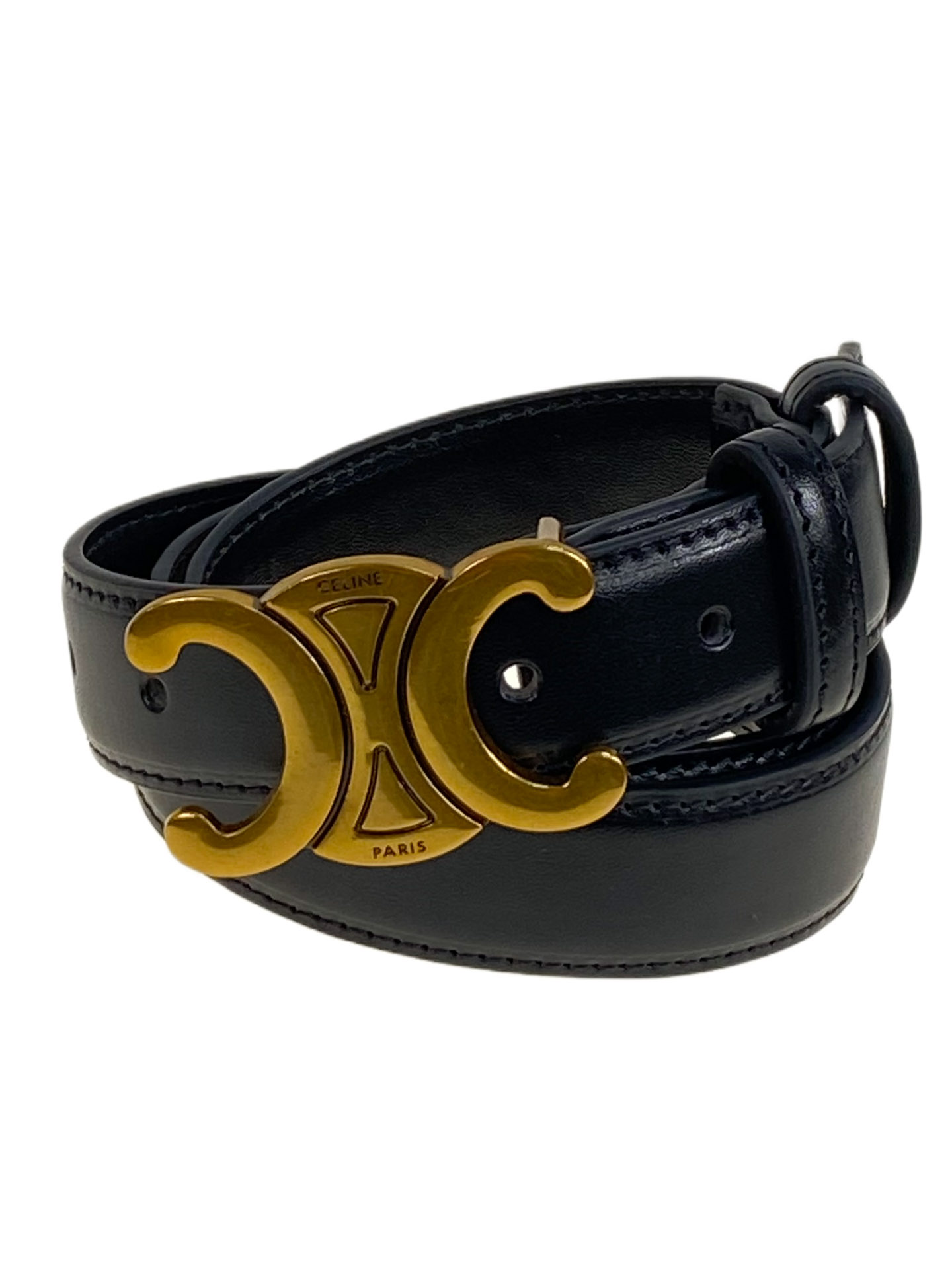 На фото 1 - Ремень женский из искусственной кожи , цвет черный На фото 1 - Ремень женский из искусственной кожи , цвет черный