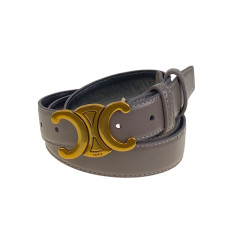 На фото 1 - Ремень женский из искусственной кожи , цвет серый На фото 1 - Ремень женский из искусственной кожи , цвет серый