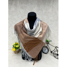 На фото 1 - Платок из кашемира, мультицвет На фото 1 - Платок из кашемира, мультицвет