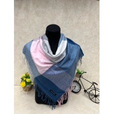 На фото 1 - Платок из кашемира, мультицвет На фото 1 - Платок из кашемира, мультицвет