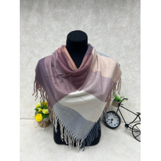 На фото 1 - Платок из кашемира, мультицвет На фото 1 - Платок из кашемира, мультицвет