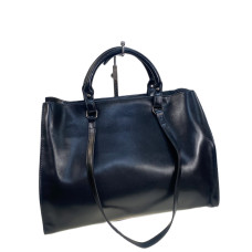 На фото 1 - Женская сумка из натуральной кожи, цвет черный На фото 1 - Женская сумка из натуральной кожи, цвет черный