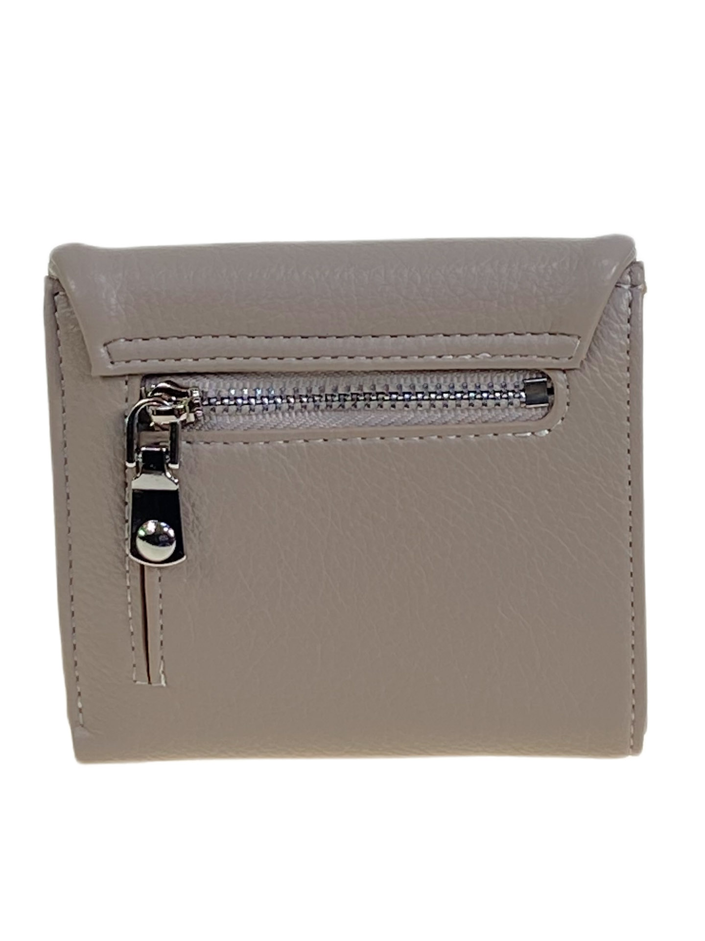 На фото 2 - Женское портмоне из натуральной кожи, цвет светло серый На фото 2 - Женское портмоне из натуральной кожи, цвет светло серый